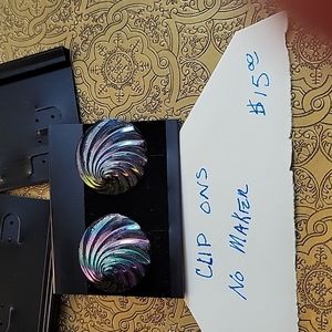 Women's clip on earrings